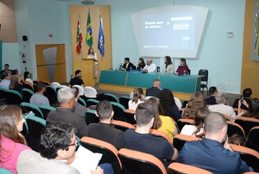 Debate "Práticas Tributárias e Contábeis, aplicadas ao Simples Nacional"