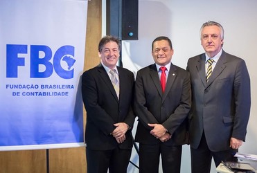 CRCSC participa da organização do 2º Exame de Suficiência do Ano de 2014