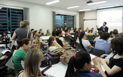 Cenários da profissão foi tema de palestra na Uceff Faculdades em Chapecó