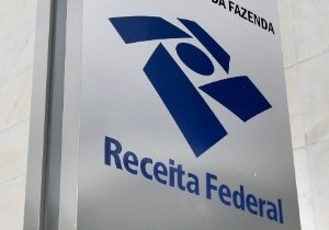 Receita abre na quarta-feira (25/03) a consulta ao lote de restituição multiexercício do IRPF do mês de MAR/2015