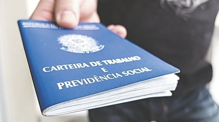 Governo decide editar decreto para regulamentar nova lei trabalhista