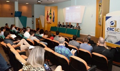 CRCSC apresenta painel sobre Holding e Sucessão