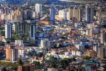 Lages é destaque na abertura de novas empresas