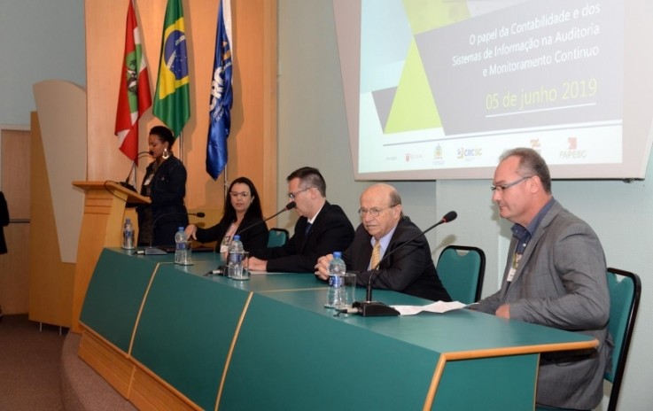 Auditoria é destaque em evento internacional realizado no CRCSC