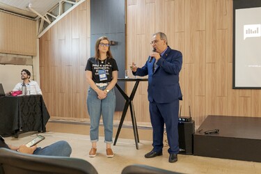 CRCSC empossa delegada de representação de Ituporanga em evento contábil