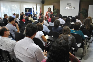 Patrimônio público foi tema de curso da vice-presidente do CRCSC