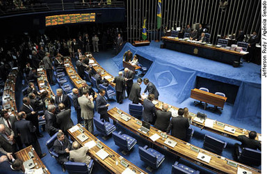 Senado aprova universalização do Simples Nacional